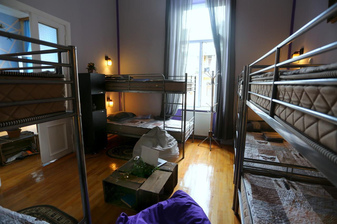 Lilus Hostel Batumi Luaran gambar