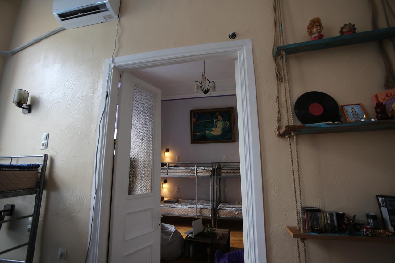 Lilus Hostel Batumi Luaran gambar