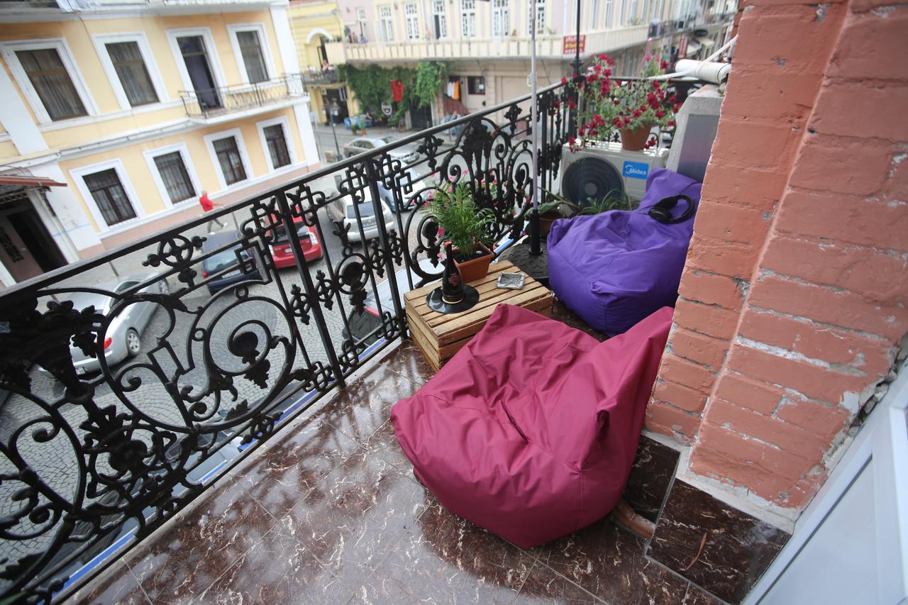 Lilus Hostel Batumi Luaran gambar