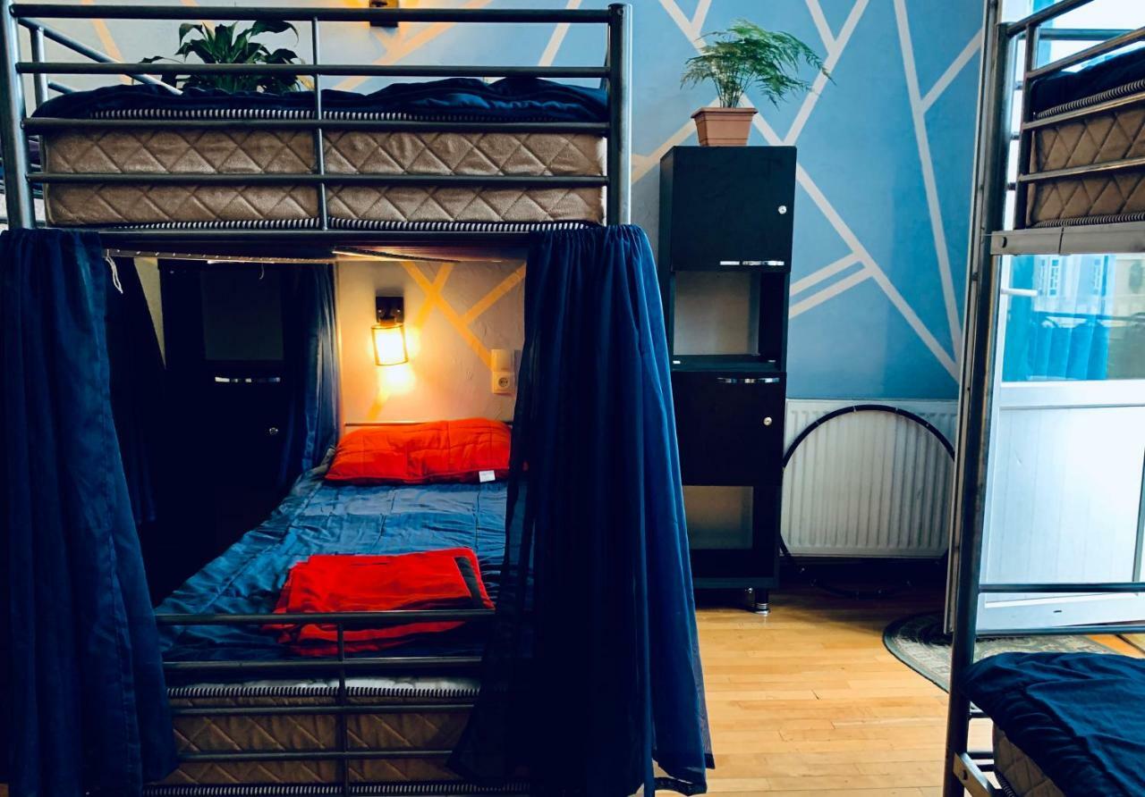 Lilus Hostel Batumi Luaran gambar